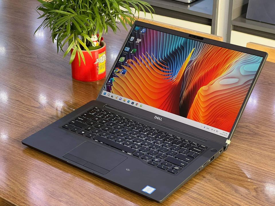 Dell E5300 - Core I5 - Gen 8